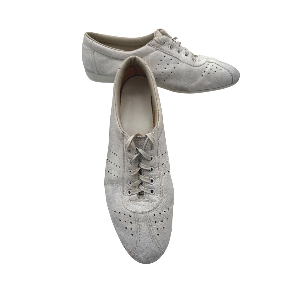 Vintage White Leather Lace Up Perforated Shoes dance Size 9 Flat Sneaker casual